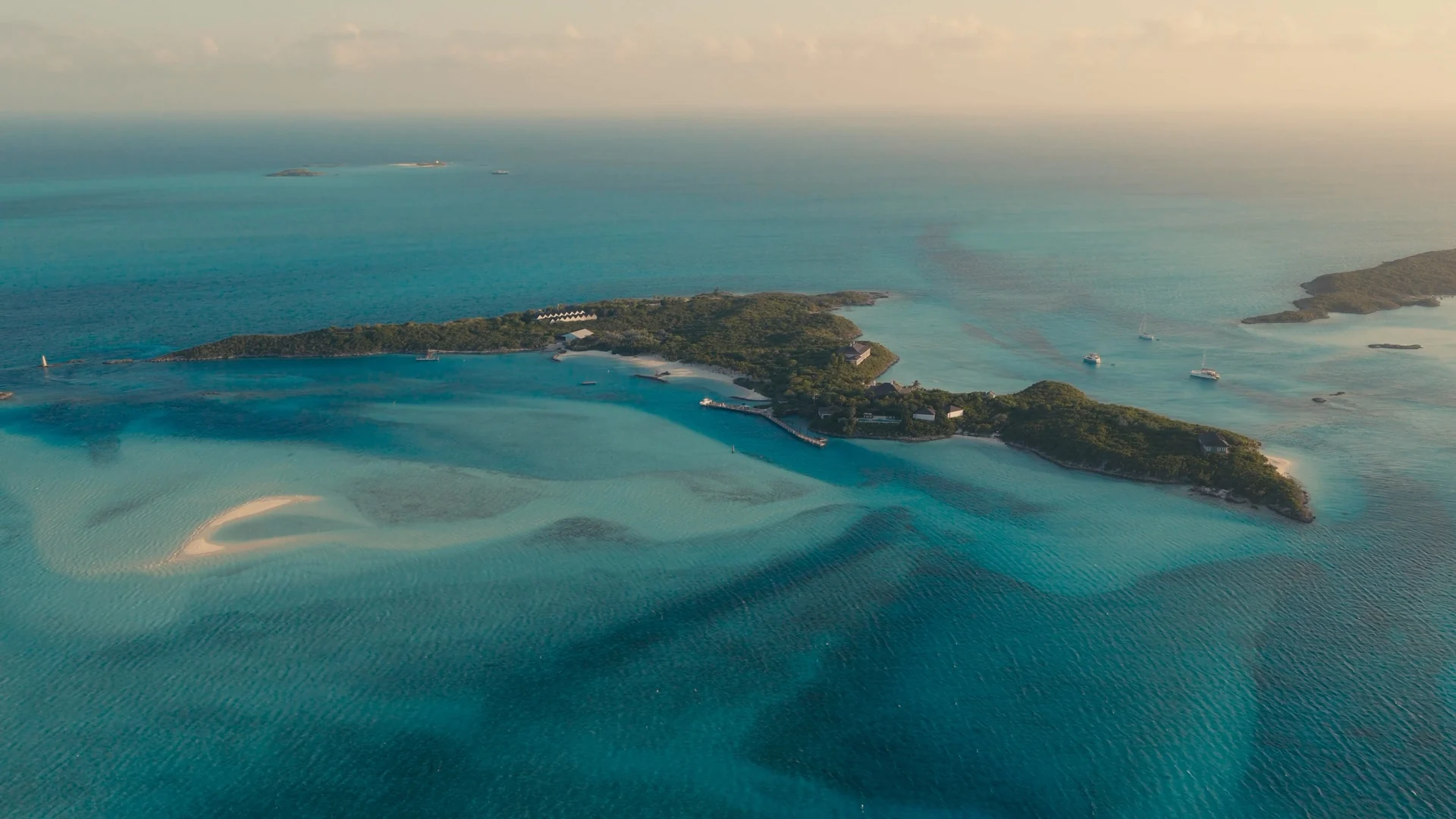 Little Pipe Cay and the sandbar from the air